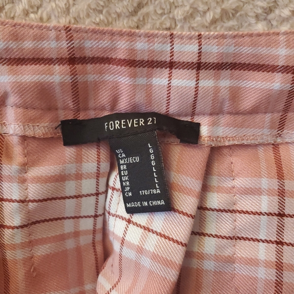 Never worn forever 21 size large school girl skirt - Picture 2 of 5